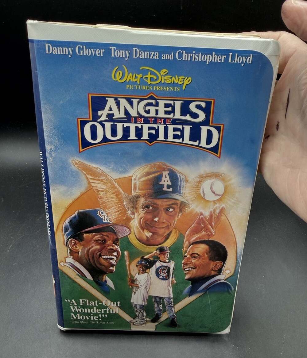 Walt Disney's Angels In The Outfield VHS Clamshell - Christopher Lloyd Mint! -4